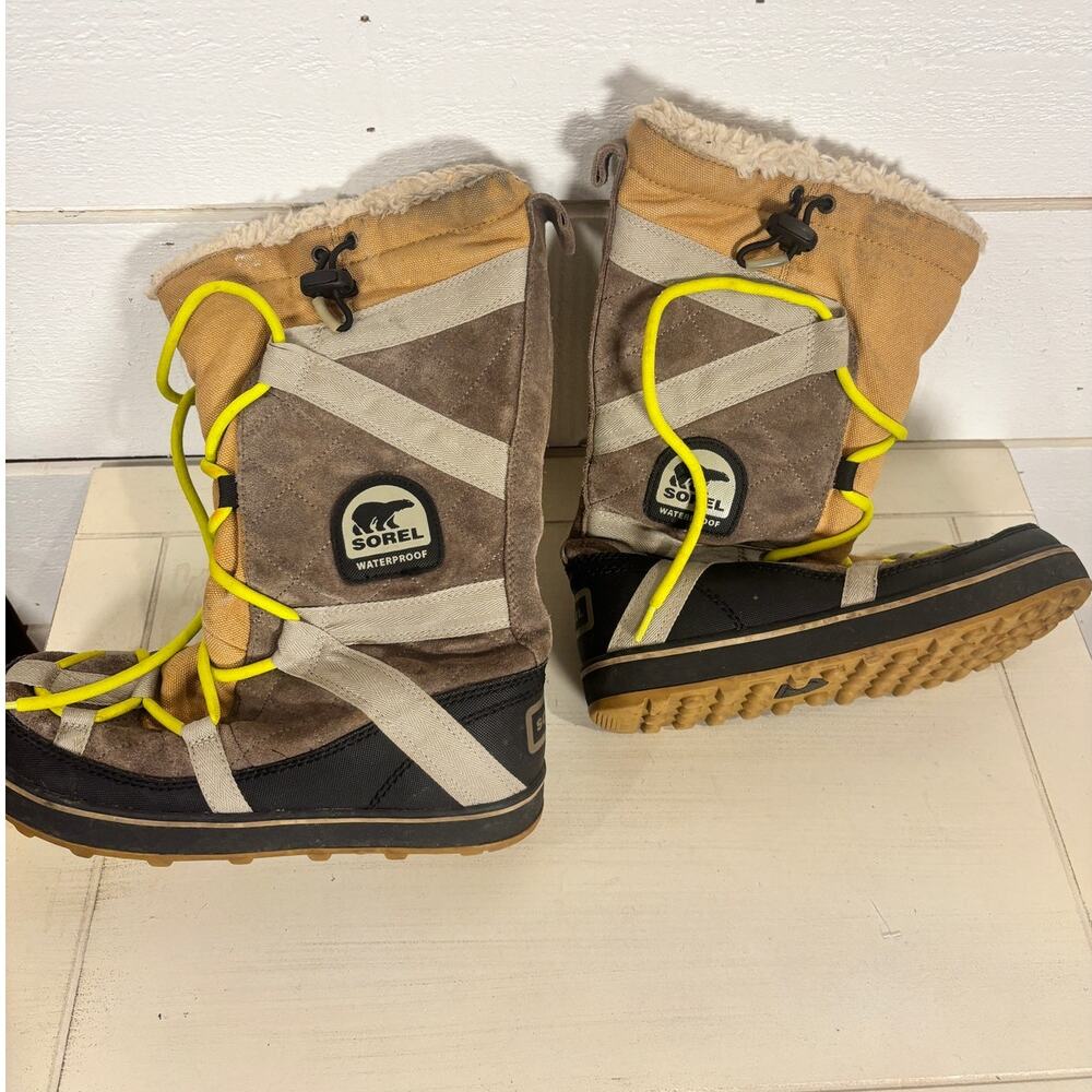 SOREL Explorer winter waterproof boots NL1977 Women's size 8 browns